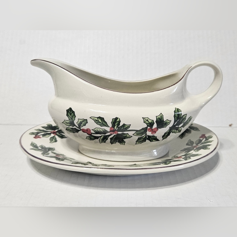 Baum Brothers Holly Collection Porcelain Gravy Boat & Under Plate w/ Gold Trim